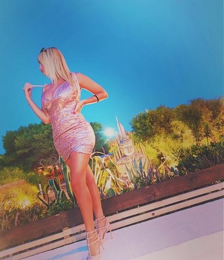 titten lutschen onlyfans heiße nackten fotos