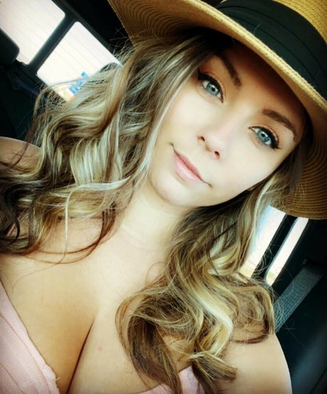 Tori Nikitin beste pornografische bild