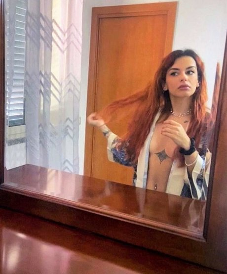 marika93xx heiße perfekte galerie