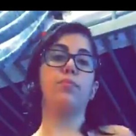 Angel Isais pornostar akt foto