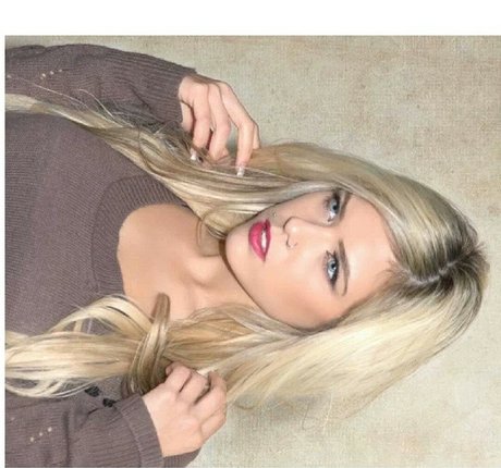 brille blowjob onlyfans exklusive xxx fotos