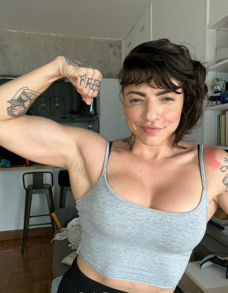 Julice hd erwachsene galerien