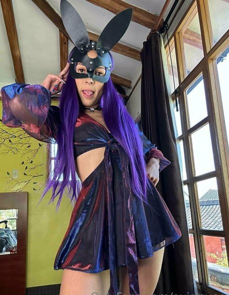 avislovee schöne nackt bilder