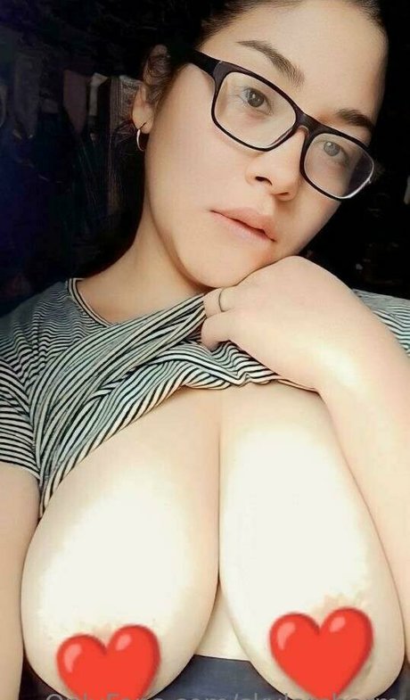 skylarcharm model pornographische galerie