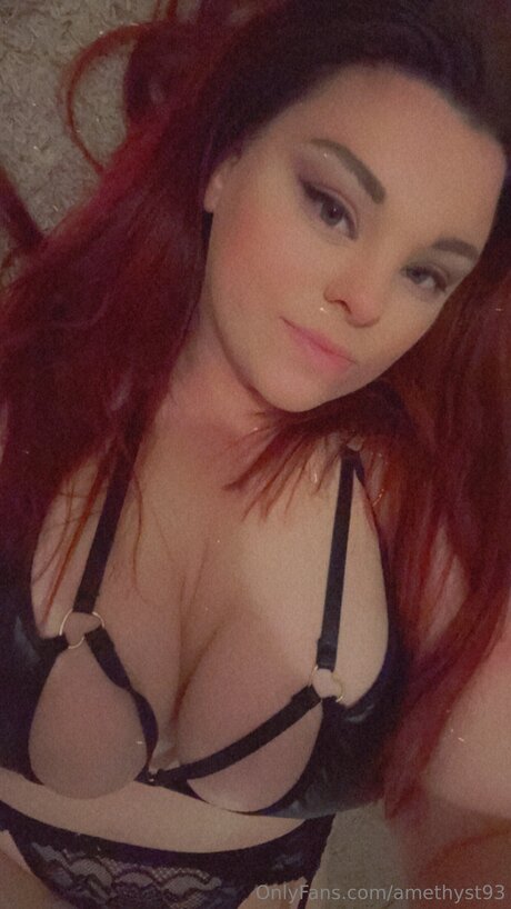 Amethyst93 schauspielerin erotische bild