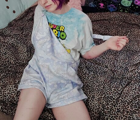 Naughtyleopard nacktheit archiv