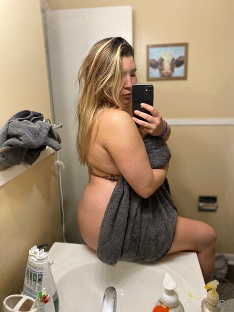 Yogirlb 00 hübsche archiv