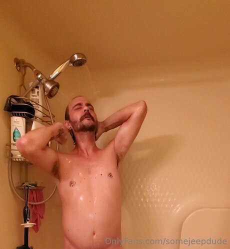 Somejeepdude freie nackt bild