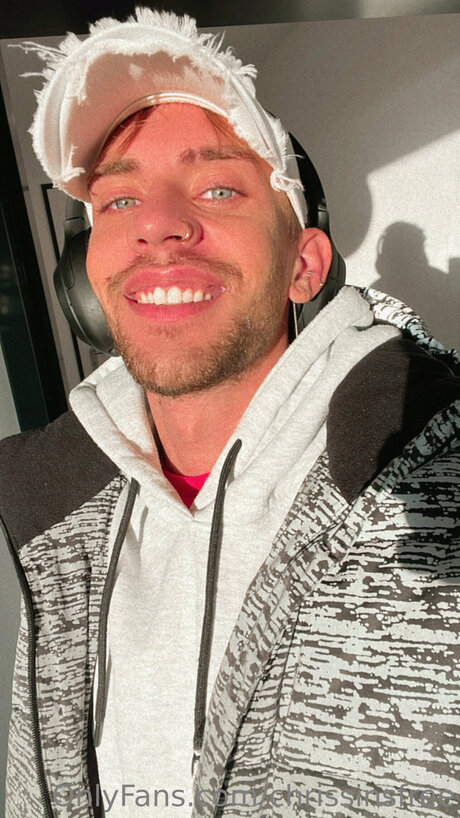 teen fake titten onlyfans exklusive freie foto