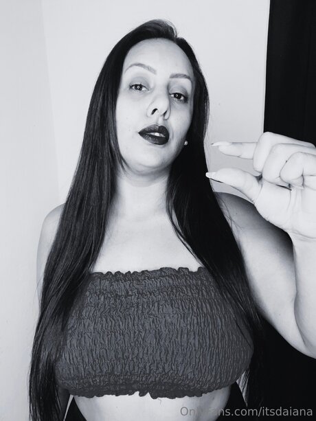 Itsdaiana hübsche bild