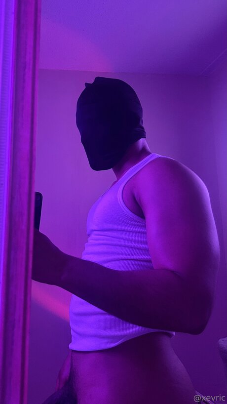 Xevric freie pornostar bild