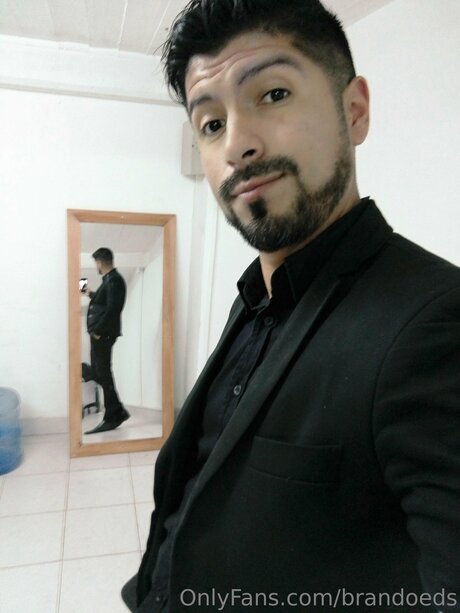 Brandoeds hübsche erotische galerie