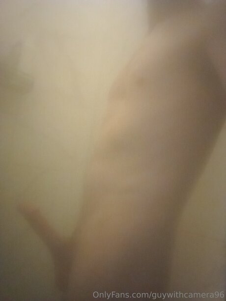 Guywithcamera96 sexy nackten fotos