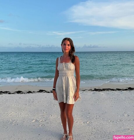 Kai Trump schauspielerin nackt foto