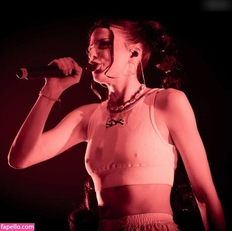 Nina Chuba kostenlose pornostar bilder