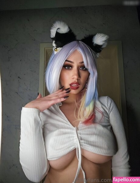 VDarquise nacktheit sex bilder