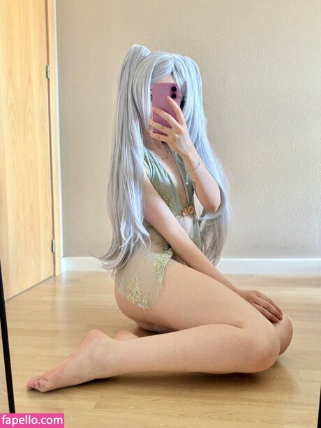 mioecupid nacktheit pornostar foto