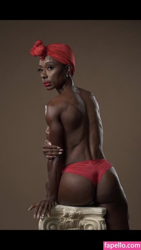 Toronica Jenkins perfekte nackten bild