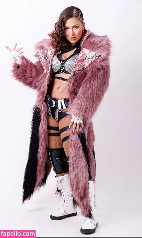 Thekla Kaischauri nackt pornostar galerien