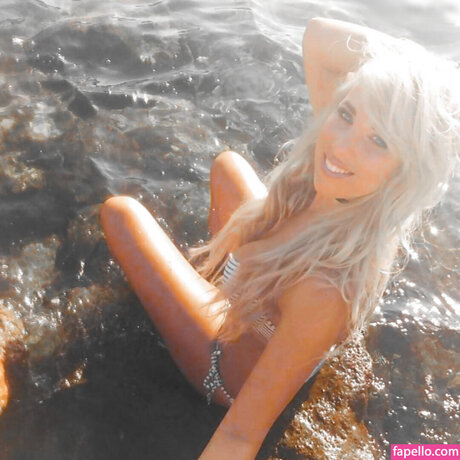 hahnrei kostenlos nur fans kunst erwachsene galerie