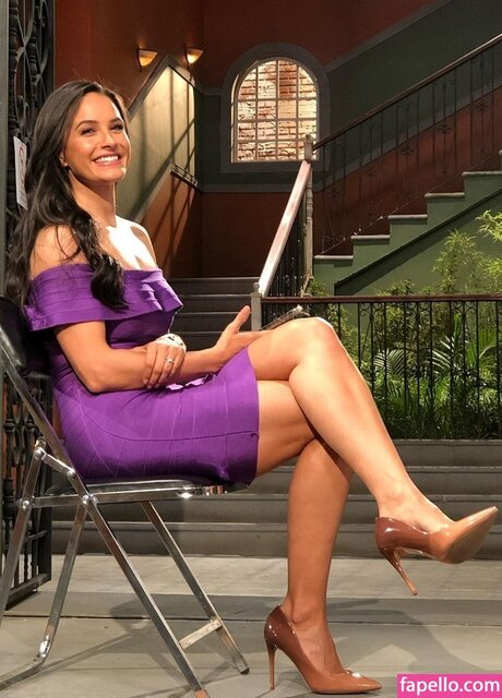 Gina Holguin schöne pornostar bild