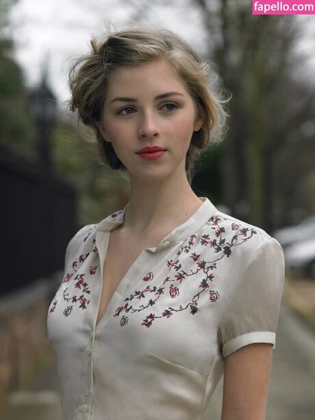 Hermione Corfield hübsche nacktheit bild