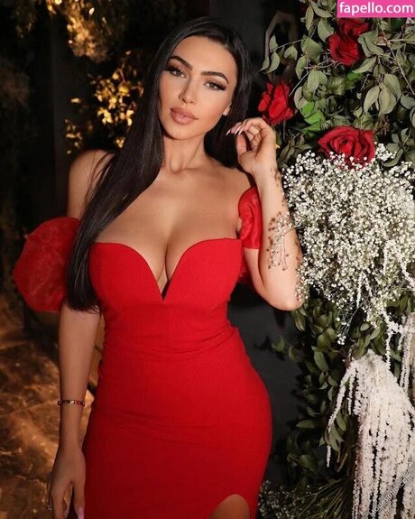 Jenna Jenovich kunst erotische bilder