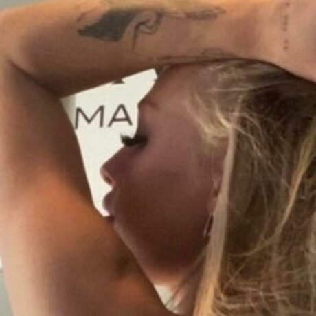 Kenzie Werner hd akt galerien