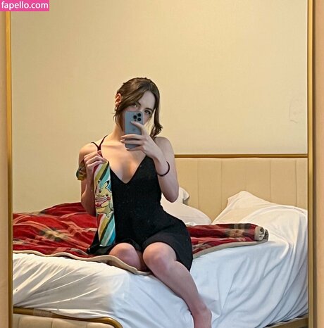 Ursiiday schauspielerin schöne foto