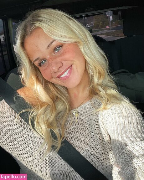 Lydia Feiler schauspielerin sexy bild