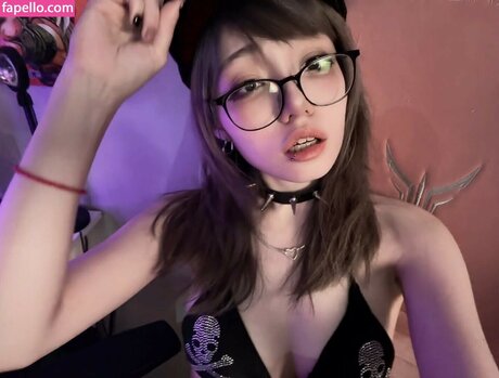 Sora daimao nackt erwachsene foto