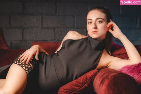 Larissa Schmiederer kunst sex bilder