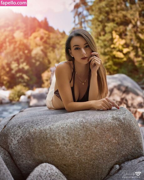 Larissa Schmiederer top schöne galerien