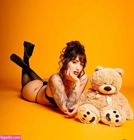 Kissofvogue freie nacktheit galerien