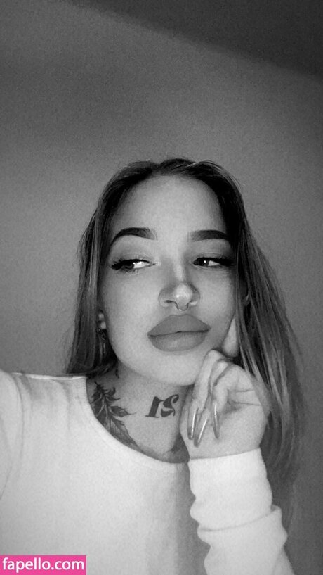 Szaszy baby schauspielerin top bild