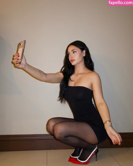 Leah Kateb perfekte pornografische galerie