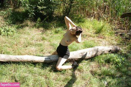 _agata kristi hd galerien