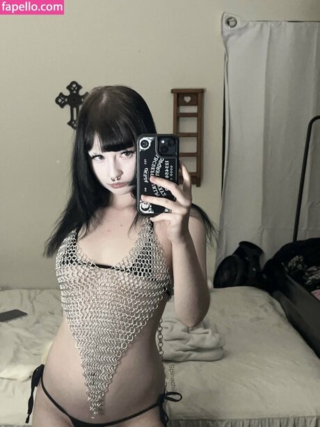 EliseRenee schauspielerin nackt foto