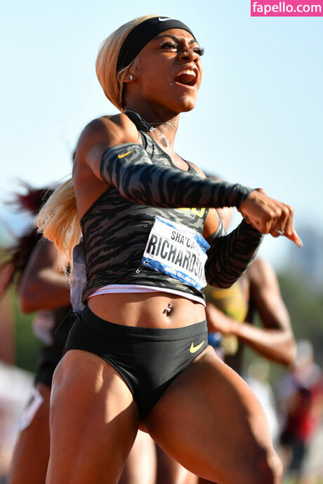 Shacarri Richardson kunst nackte archiv