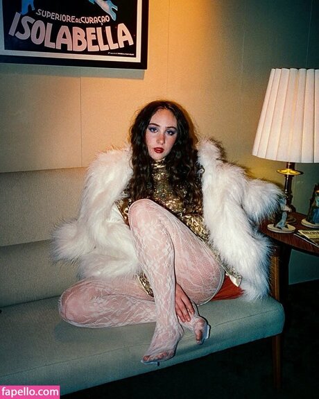 chappellroan schöne schöne bild