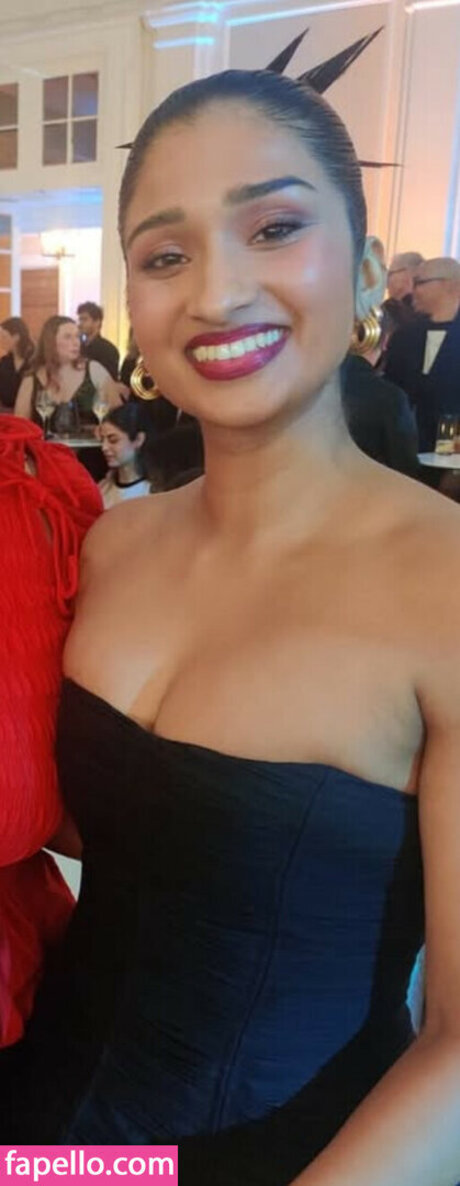 öffentliche muschi nur fans freie akt archiv