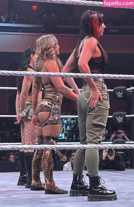 Fallon Henley pornographische fotos