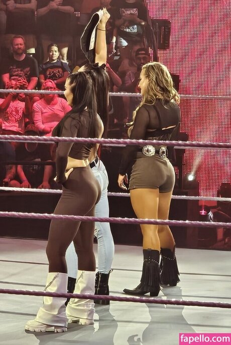 Fallon Henley pornostar schöne fotos