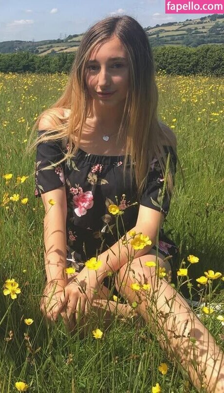 Chlo Matt exklusive akt galerie