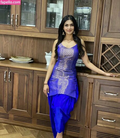 Yeshasagar freie pornostar galerien