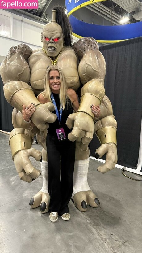 Kerri Ann Hoskins nacktheit hd galerie