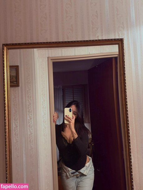 kiaratorrent nackt hübsche galerien