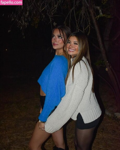 Katie Thompson sexy erwachsene bild