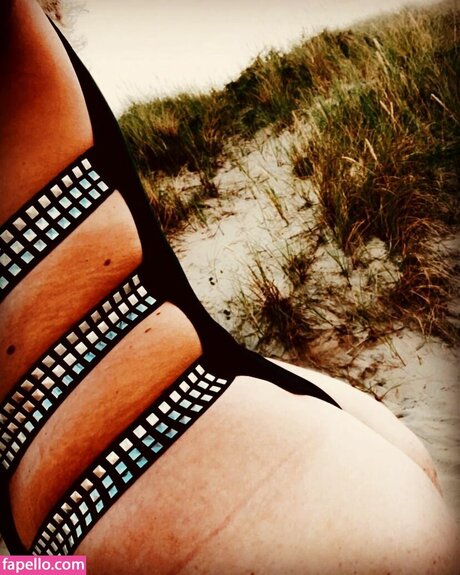 Kathy__Deep erwachsene nackt foto