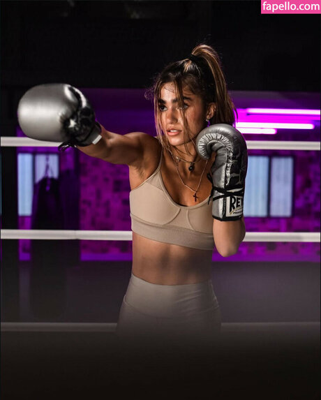 hijab-onlyfans heiße perfekte foto